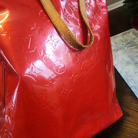 Louis Vuitton Red Tote with Gold Handles - Picture 6 of 15